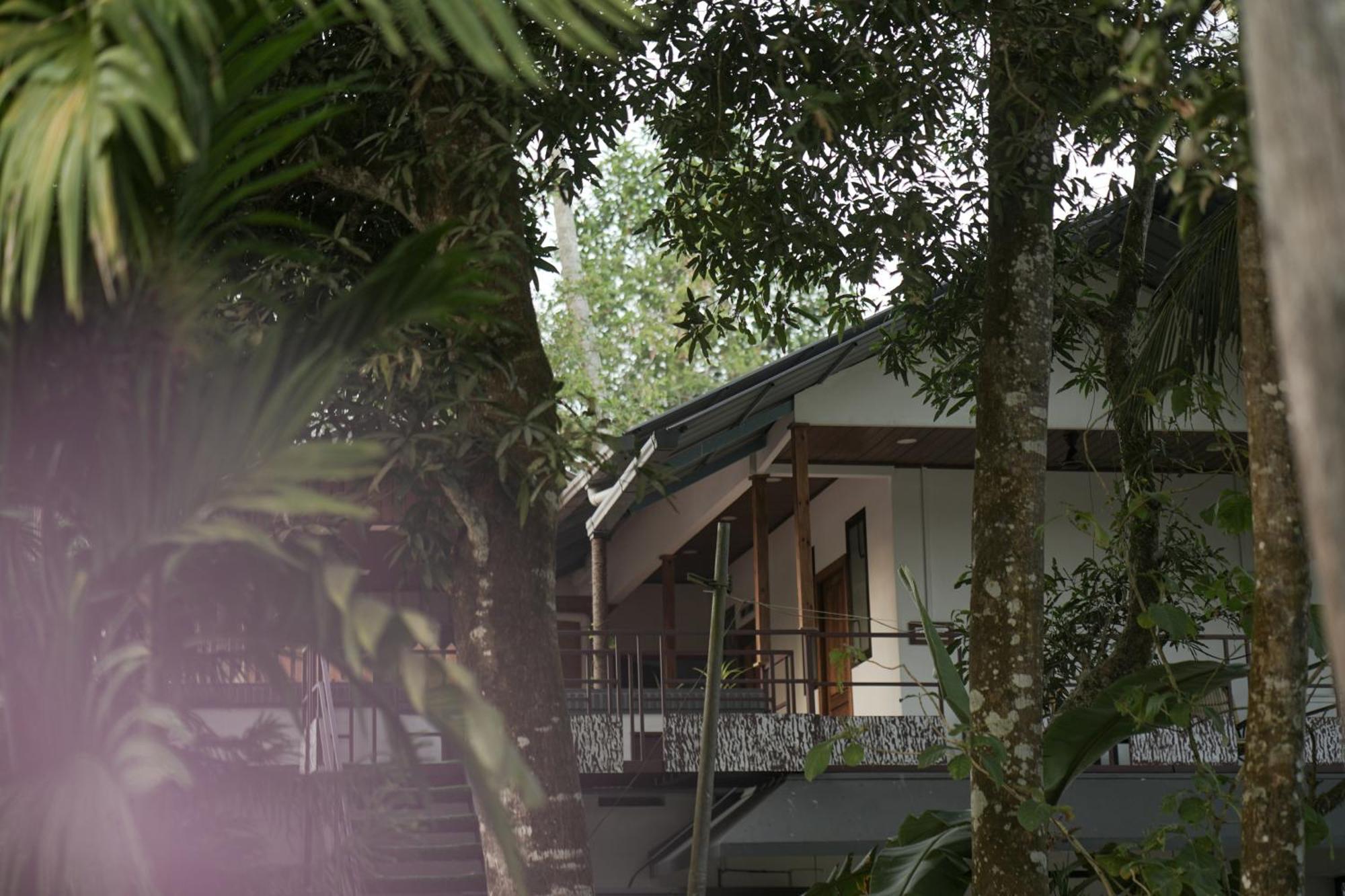 Marari Bobans Villa Mararikulam Exterior photo
